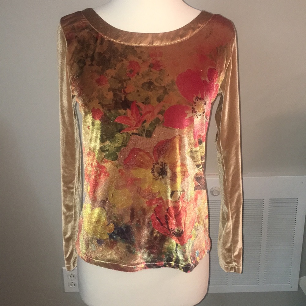 Velvet long sleeve top